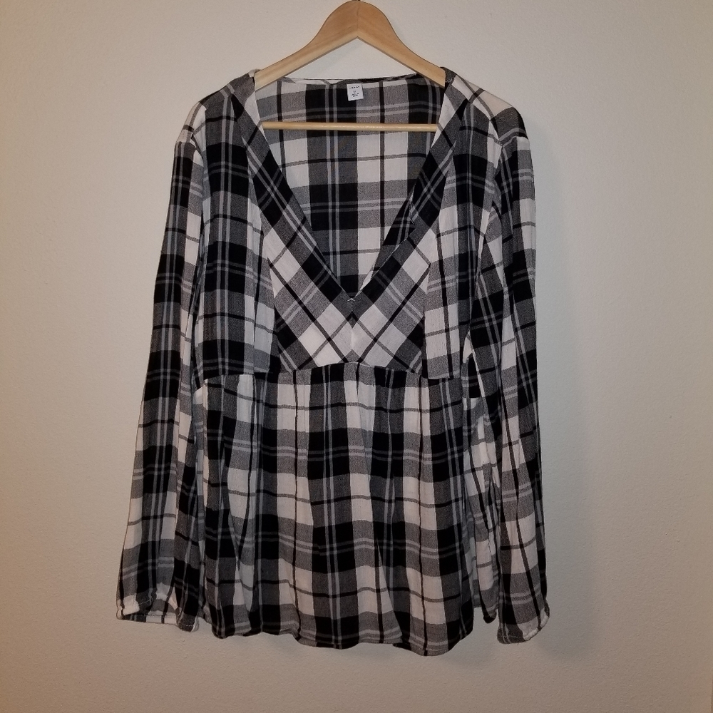 Old Navy Peplum Shirt Buffalo Plaid Size XL
